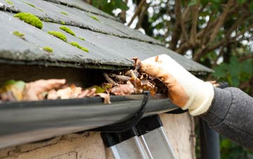 gutter cleaning Cholmondeston, Cheshire